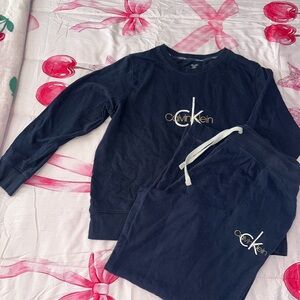 Calvin Klein Black and Gold Logo Lounge Set